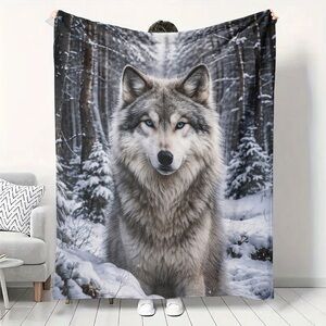 Nordic Wolf Plush Throw Blanket - Gray Winter Design